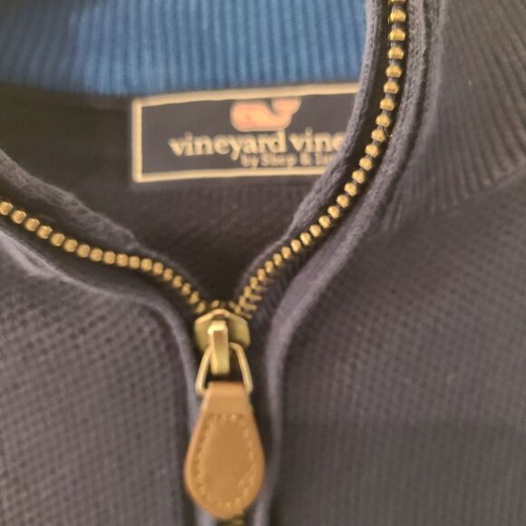 Vineyard Vines sweater - Picture 3 of 4